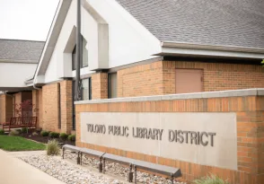 photo of front of library building